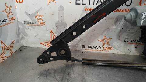 Foto 3ª: Elevalunas Manual Trasero Derecho Seat Alhambra SXE 110CV 81KW [AFN] (1998)