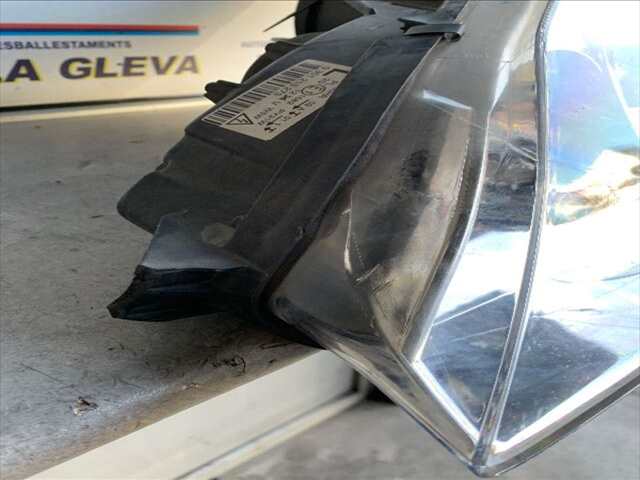 Foto 3ª: Faro Izquierdo Peugeot 407 2.0 HDI136CV 0CV [RHR] (2006)
