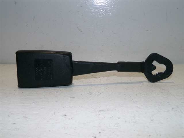 Foto 3ª: Cinturón Delantero Derecho Audi A4 2.0 G 2000-2004 [ALT] (2002)