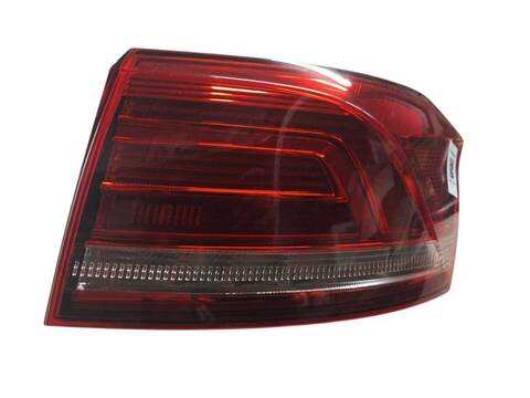 Foto 2ª: Piloto Trasero Derecho Volkswagen Passat 2.0 TDI (2014)