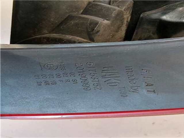 Foto 3ª: Piloto Trasero Derecho Fiat Linea 1.3 D MULTIJET 90CV 66KW [199 A3.000] (2009)