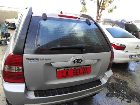 Portón Kia Sportage D4EA