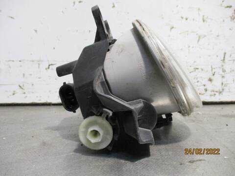 Foto 2ª: Faro Antiniebla Delantero Derecho Peugeot 306 XT BERLINA 90CV 66KW [RHY] (2000)
