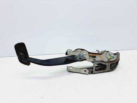 Foto 4ª: Pedal Freno Toyota Yaris 1.4 TD CAT 90CV 66KW [1ND] (2009)