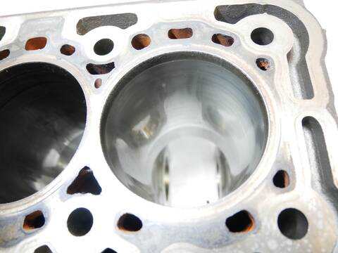 Bloque Motor Ford Transit 130 CV 96KW