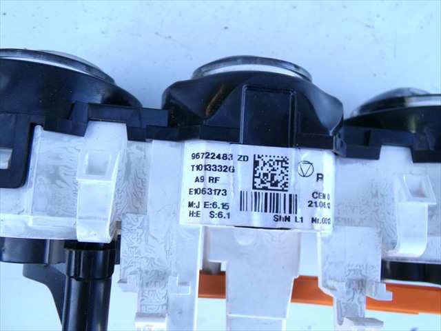Foto 3ª: Mando Calefacción A. A. Peugeot 2008 1.6 HDI 2013-2016 [9H06] (2013)