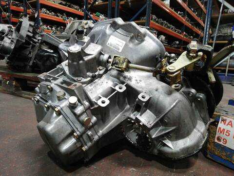 Foto 3ª: Caja Cambios Daewoo Nubira F16D3 BERLINA (2004)