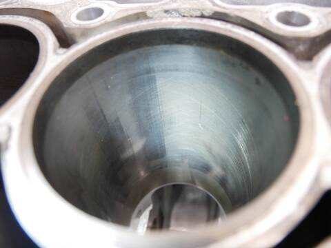 Bloque Motor Ford Transit 95 CV 70KW