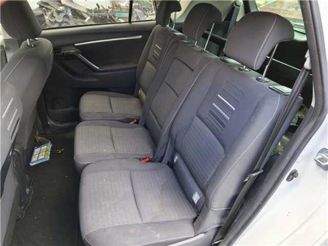 Asientos Traseros Toyota Verso 1.6 ADVANCE [1.6 LTR. - 82 KW D-4D CAT]