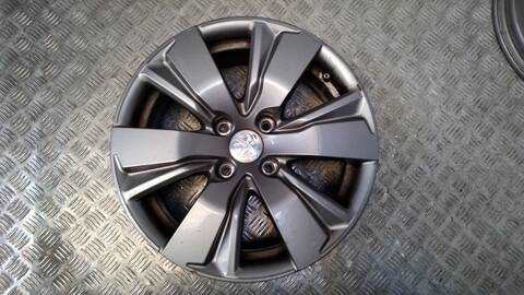 Foto 3ª: Juego LLantas Peugeot 2008 STYLE 82CV 61KW [HM01] (2018)