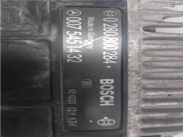 Foto 2ª: Centralita Motor ECU Mercedes Clase E 180 2.6 E 260 124.026) [2 6 LTR. - 118 KW CAT] BERLINA 160CV