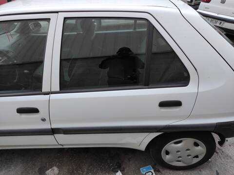 Puerta Trasera Izquierda Citroen Saxo HDZ