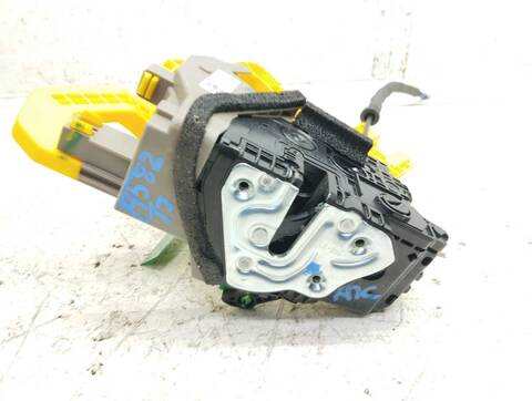 Foto 4ª: Cerradura Puerta Trasera Izquierda Kia Xceed DRIVE 136CV 100KW [D4FE] (2020)