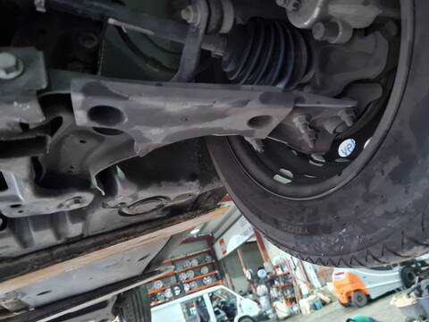 Brazo Suspension Delantero Izquierdo Volkswagen Polo LIFE 95CV 70KW