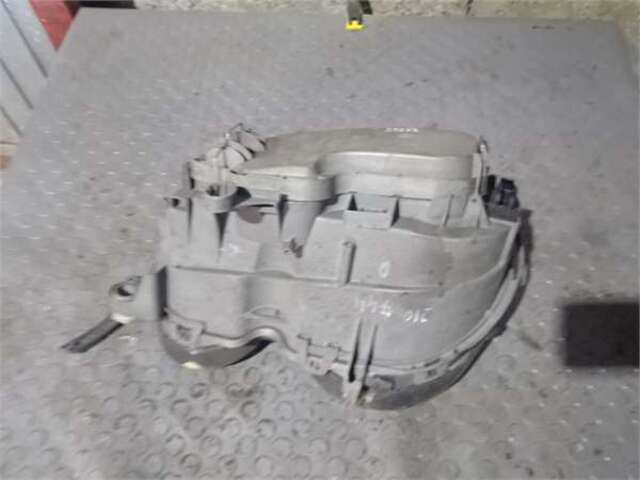 Foto 2ª: Faro Derecho Mercedes Clase E 180 2.9 290 TURBODIESEL (210.017) [2.9 LTR. - 95 KW TURBODIESEL CAT] [OM 602.982]