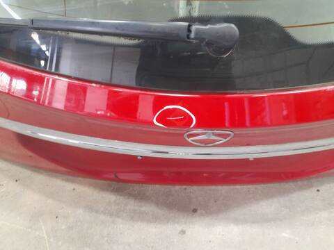 Foto 3ª: Portón Mercedes Clase G 230 GLA 200 156.943) 156CV 115KW [270910] (2017)