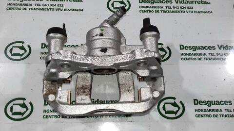 Foto 3ª: Pinza Freno Trasera Izquierdo Mercedes Clase V 200 136CV 100KW (2014)