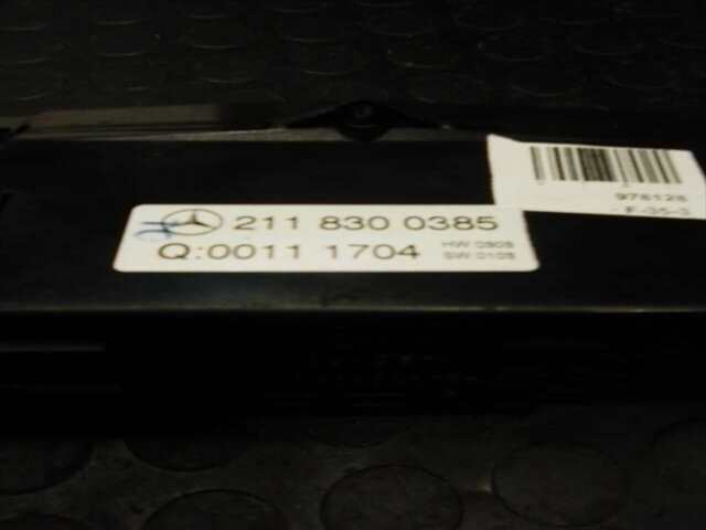 Foto 2ª: Mando Calefacción A. A. Mercedes Clase E 180 2.700 CDI 177CV131KW 0CV [647.961] (2004)