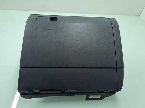 Guantera Volkswagen Tiguan SPORT BMT 150CV 110KW