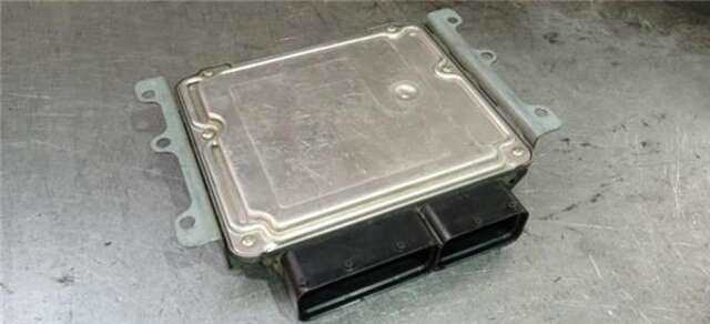Foto 2ª: Centralita Motor ECU Alfa Romeo 147 1.9 JTD 16V DISTINCTIVE [1.9 LTR. - 103 KW JTD 16V CAT] [192 A5.000]