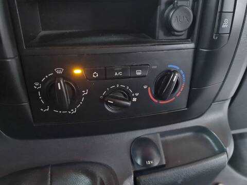 Foto 2ª: Mando Climatizador Peugeot Expert 2.0 HDI 130 128CV 94KW FURGONETA [RH02] (2014)