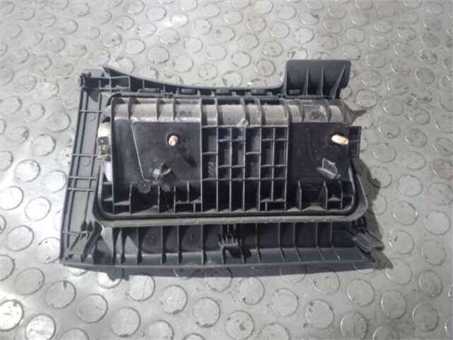 Foto 2ª: Airbag Delantero Derecho Peugeot 308 1.6 SPORT [1.6 LTR. - 80 KW HDI FAP CAT (9HZ - DV6TED4)] [9HZ (DV6TED4)]