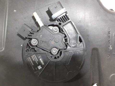 Foto 2ª: Deposito de Combustible Mercedes Vito 88CV 65KW (2014)