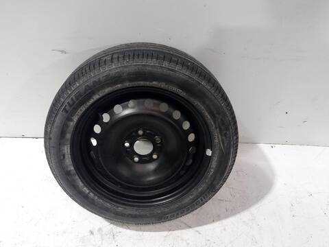 Neumatico Ford Mondeo GHIA 06.2003 ) D) 131CV