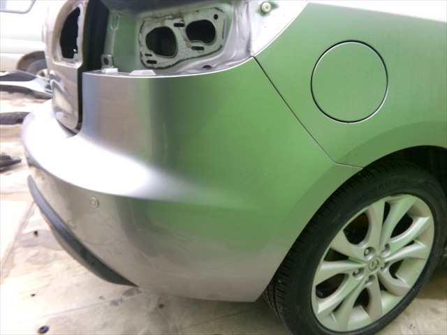 Foto 2ª: Paragolpes Trasero Mazda 3 1.6 D 2009-2013 [Y6] (2010)