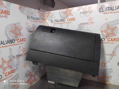 Guantera Volkswagen Polo ADVANCE 90CV 66KW