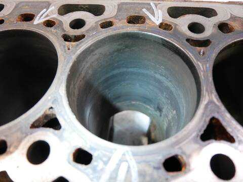 Bloque Motor Ford Transit 105 CV 77KW