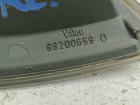 Foto 4ª: Faro Antiniebla Delantero Derecho Lancia Delta 1.4 I.E. 69CV 51KW [836A4000] (1996)