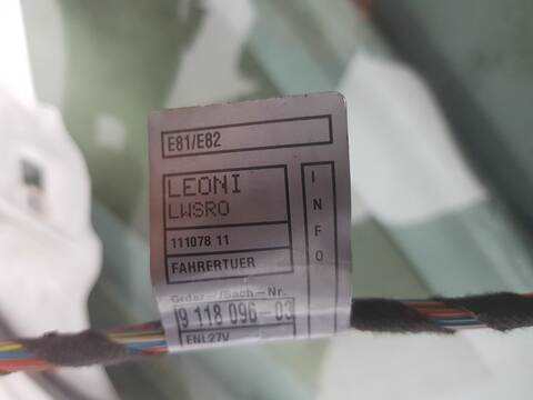 Foto 3ª: Puerta Delantera Izquierda Bmw Serie 1 114 118D (2007)