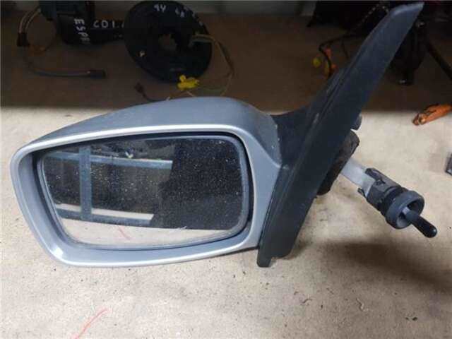 Retrovisor Izquierdo Ford Escort 