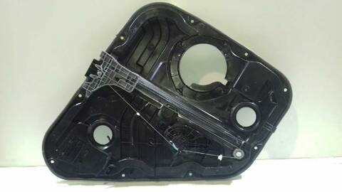 Foto 3ª: Elevalunas Manual Trasero Derecho Hyundai Tucson CLASSIC BLUE 132CV 97KW [G4FD] (2018)