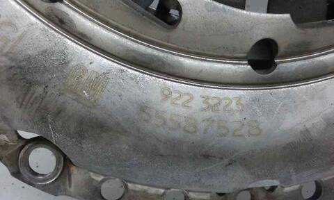 Foto 3ª: kit Embrague Opel Astra SELECTIVE 140CV 103KW [A14NET] (2014)