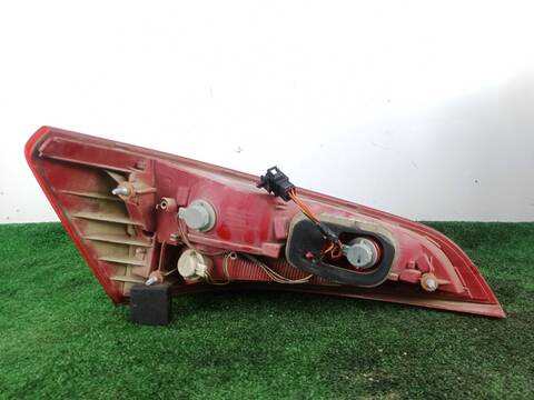 Foto 2ª: Piloto Trasero Derecho Audi Q5 2.0 TDI QUATTRO 143CV 105KW [CJCA] (2010)