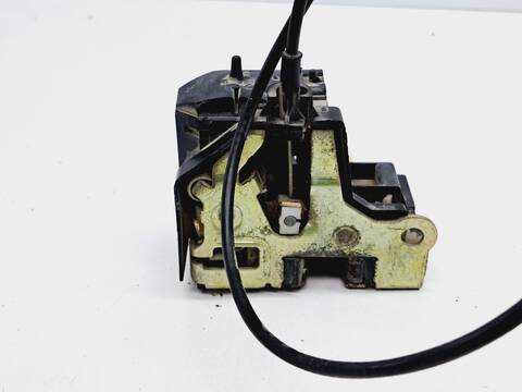 Foto 3ª: Cerradura Puerta Trasera Izquierda Renault Megane 1.4 16V 95CV 70KW I FASE 2 CLASSIC LA..) [K4J C7] (2001)