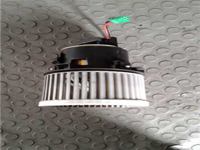 Foto 3ª: Calefacción Peugeot 308 1.6 ACTIVE [1.6 LTR. - 85 KW 16V E-HDI FAP] [9h05]