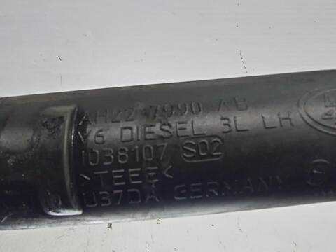 Foto 2ª: Tubo de Escape Land Rover Discovery TDV6 HSE AUT. 245CV [306DT] (2009)