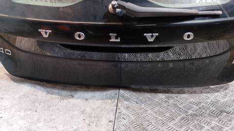 Foto 3ª: Portón Volvo V40 R-DESIGN MOMENTUM 150CV 110KW [D5204T6] (2013)