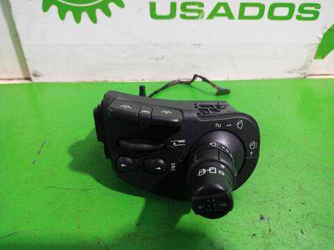 Foto 3ª: Mando Multifuncion Renault Scenic 1.6 16V 113CV [K4M761] (2003)