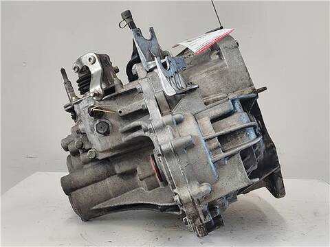 Foto 4ª: Caja Cambios Renault Megane 1.9 DCI BM0G CM0G) 120CV 88KW II BM0/1_ CM0/1_) [F9Q 800] (2003)