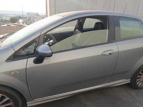 Puerta Delantera Izquierda Fiat Grande Punto 199A6000