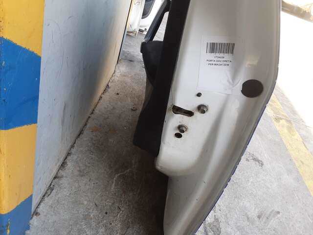 Foto 3ª: Puerta Delantera Derecha Peugeot 2008 1.6 HDI99CV 0CV [BH02] (2018)
