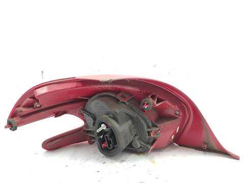 Foto 2ª: Piloto Trasero Derecho Peugeot 208 1.2 VTI 82 82CV 60KW [HM01] (2013)