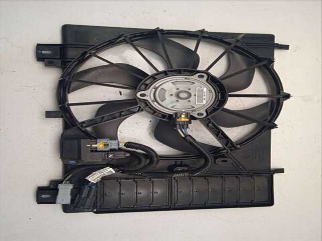 Foto 2ª: Electroventilador Citroen C5 HDI FAP BERLINA 112CV 82KW [9H05] (2011)