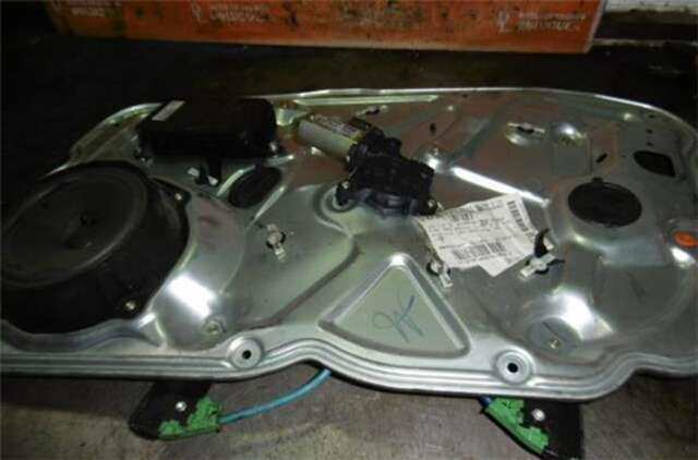 Foto 2ª: Elevalunas Eléctrico Delantero Derecho Fiat Stilo 1.9 JTD (192_XE1A) [192 A1.000]