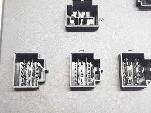 Foto 2ª: Centralita Motor ECU Audi A6 2.0 TDI ULTRA