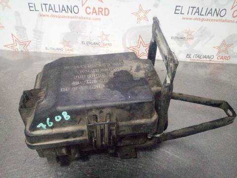 Caja Reles Fusibles Iveco Daily CAJA CERRADA 35C... BATALLA 3000L 126CV 93KW